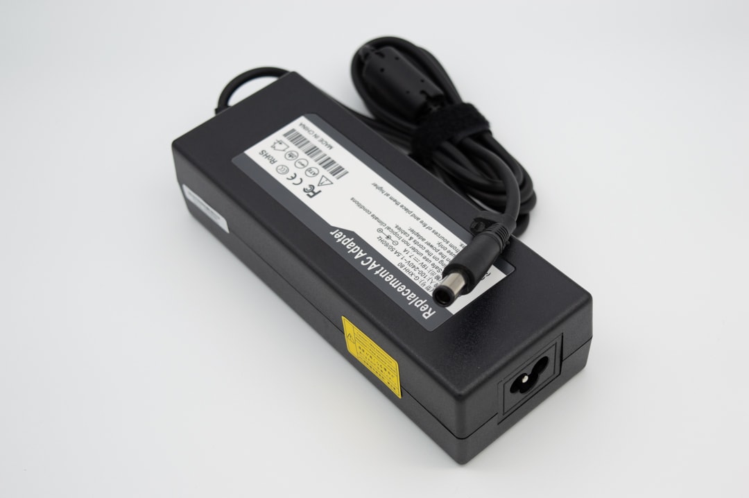 LAPTOP ADAPTER FOR HP 19V 7.1A / 7.4*5.0MM