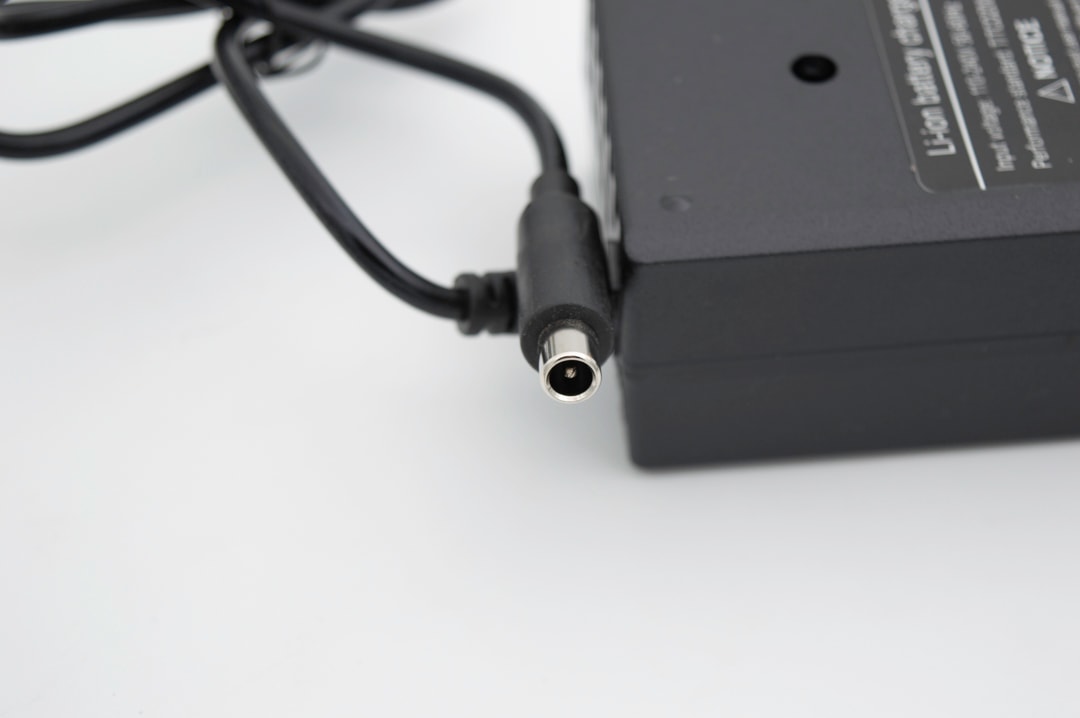 POWER ADAPTER FOR ELECTRIC SCOOTER / ADAPTER ELEKTRICEN TROTINET 36V/2A (42.0V) VDE XIAOMI