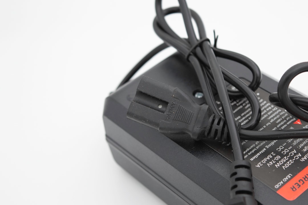 POWER ADAPTER FOR ELECTRIC SCOOTER / ADAPTER ELEKTRICEN TROTINET 60V 20Ah