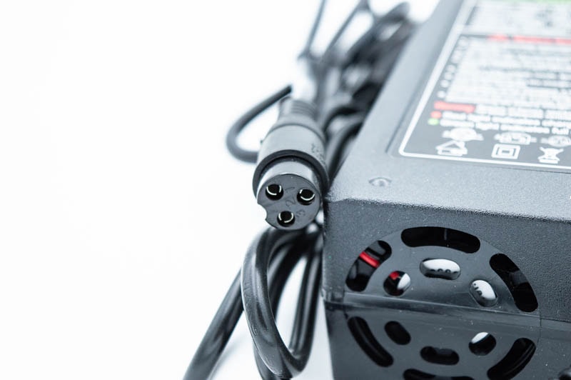 POWER ADAPTER FOR ELECTRIC SCOOTER / ADAPTER ELEKTRICEN TROTINET 48V 2A (54.6V) CONNECTOR VDE GX16