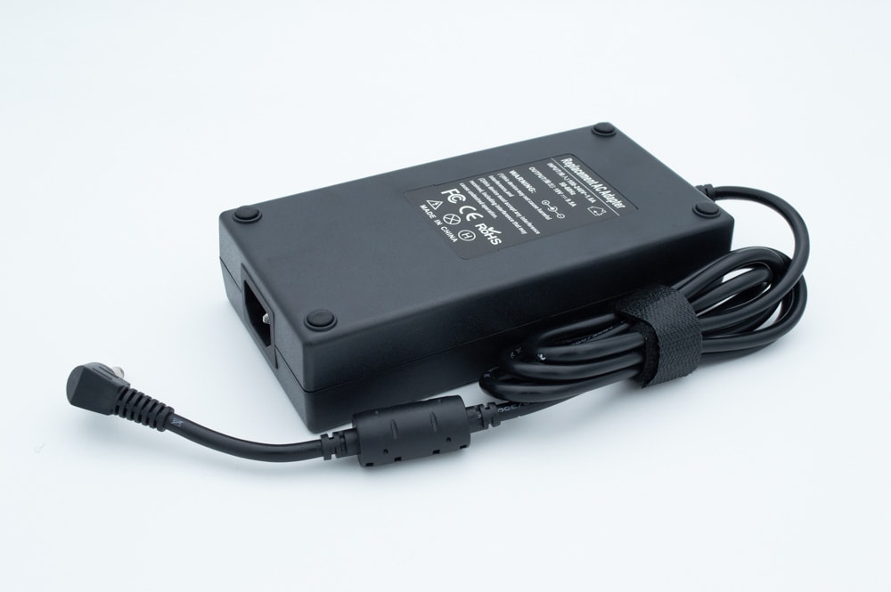 GAMING LAPTOP ADAPTER 19V 9.5A / 5.5*2.5 / 180W
