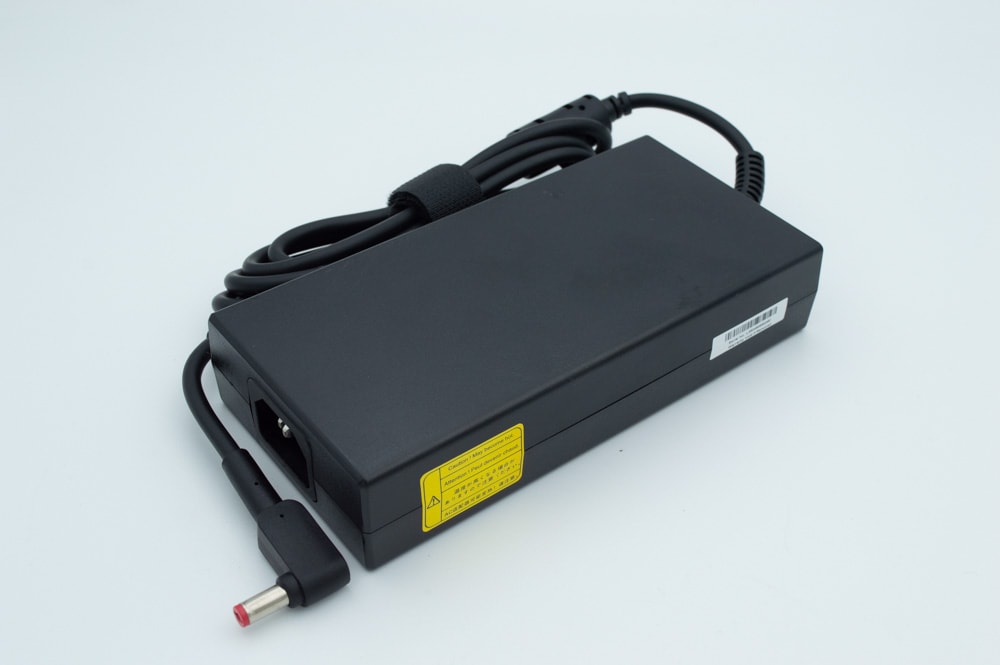 LAPTOP ADAPTER FOR ACER GAMING LAPTOP 19.5V 11.8A Adapter