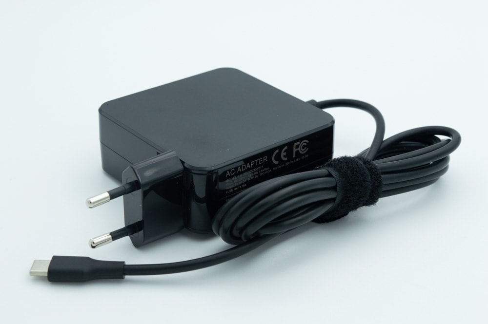 LENOVO-HP-DELL TYPE-C ADAPTER (5V 9V 12V 15V/3A) 20V/3.25A