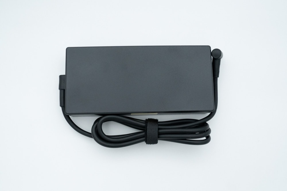Laptop adapter Asus 240W 20V/12A/6.0*4.4mm HC06