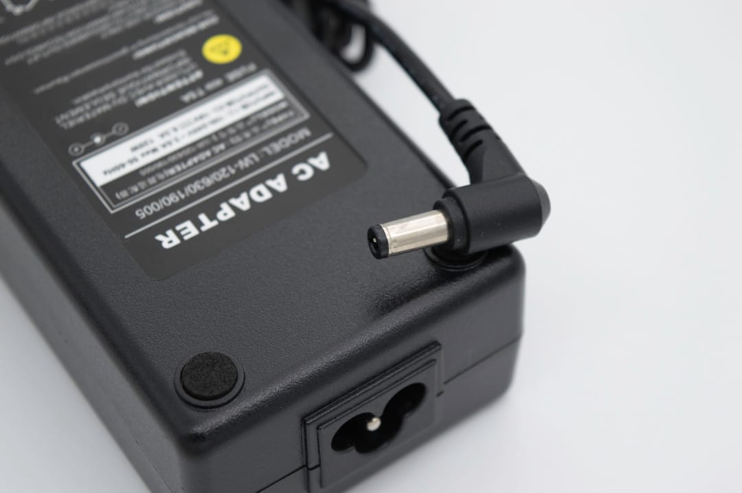 GAMING LAPTOP ADAPTER 19V 6.3A / 5.5*2.5 / 120W